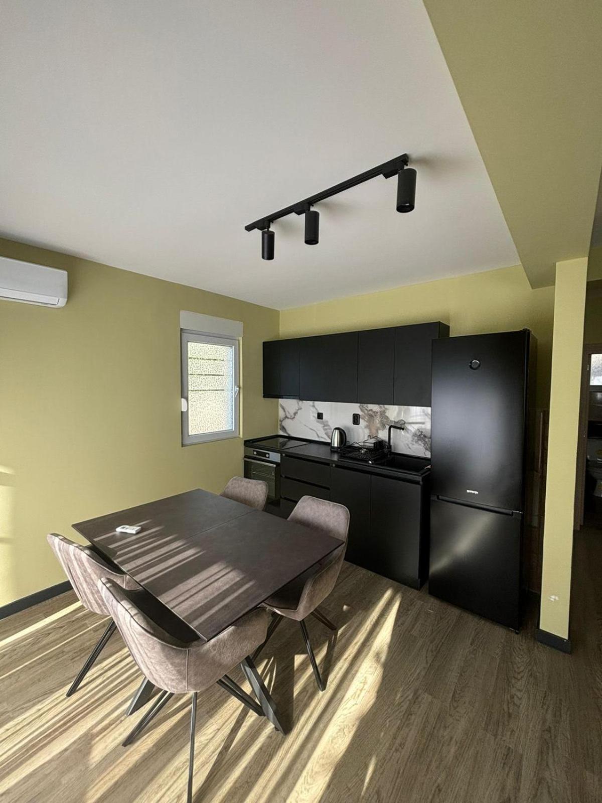 Apartment Luka Kotor